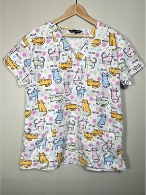 Cassandra O Scrub Top Women's Size Large Cat Print